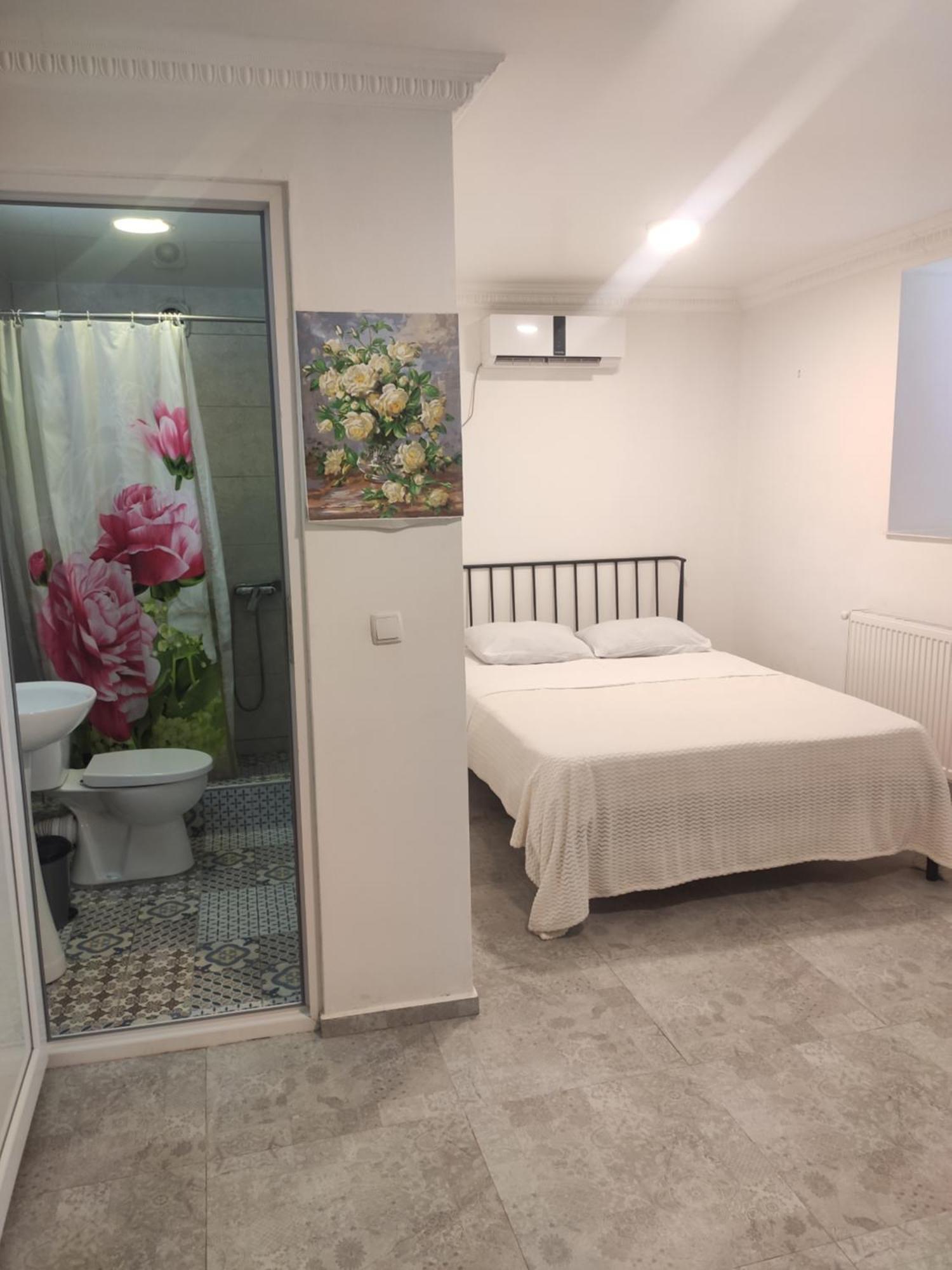 Family Нotel Banuri Κουτάισι Εξωτερικό φωτογραφία