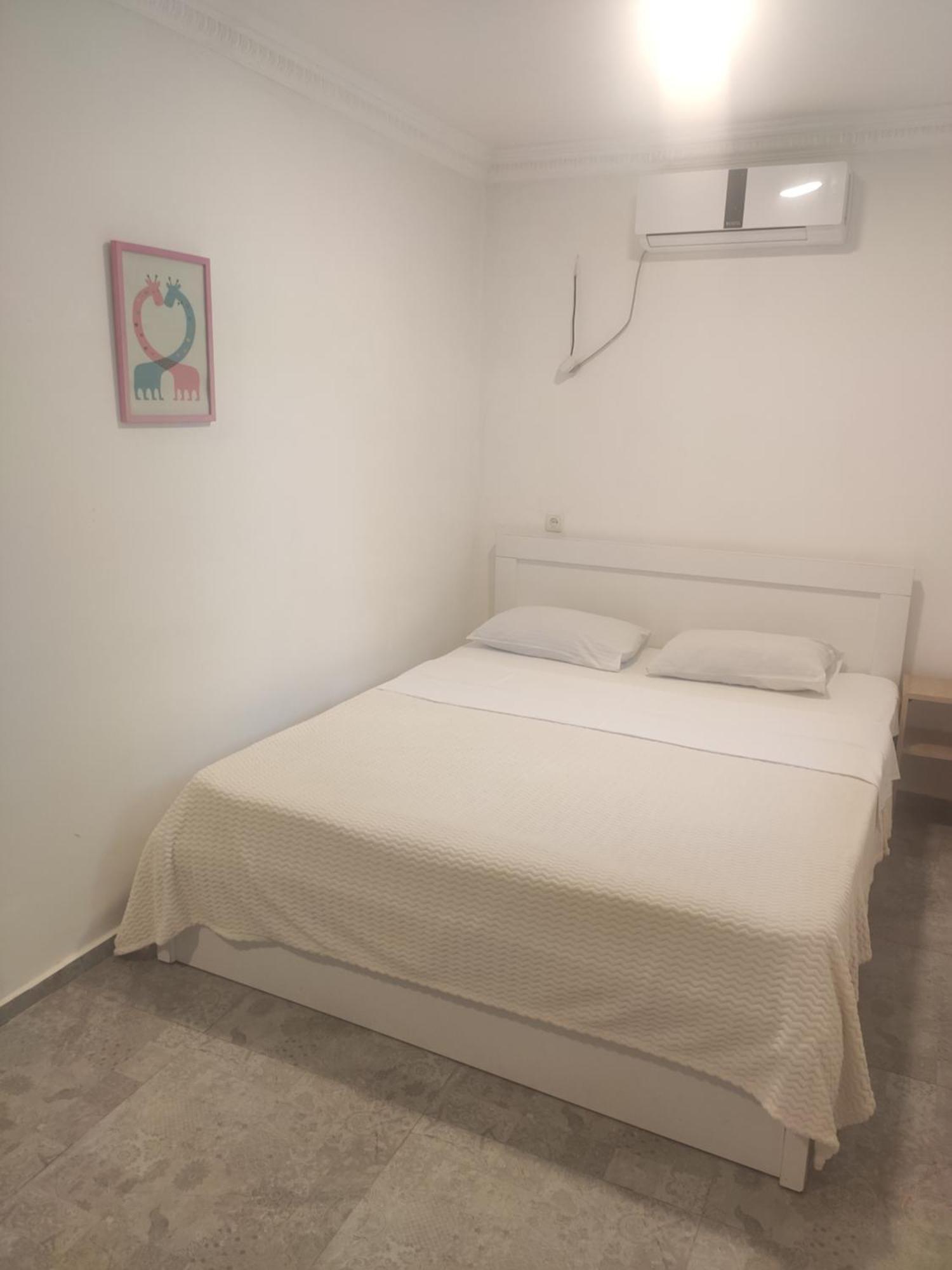 Family Нotel Banuri Κουτάισι Εξωτερικό φωτογραφία