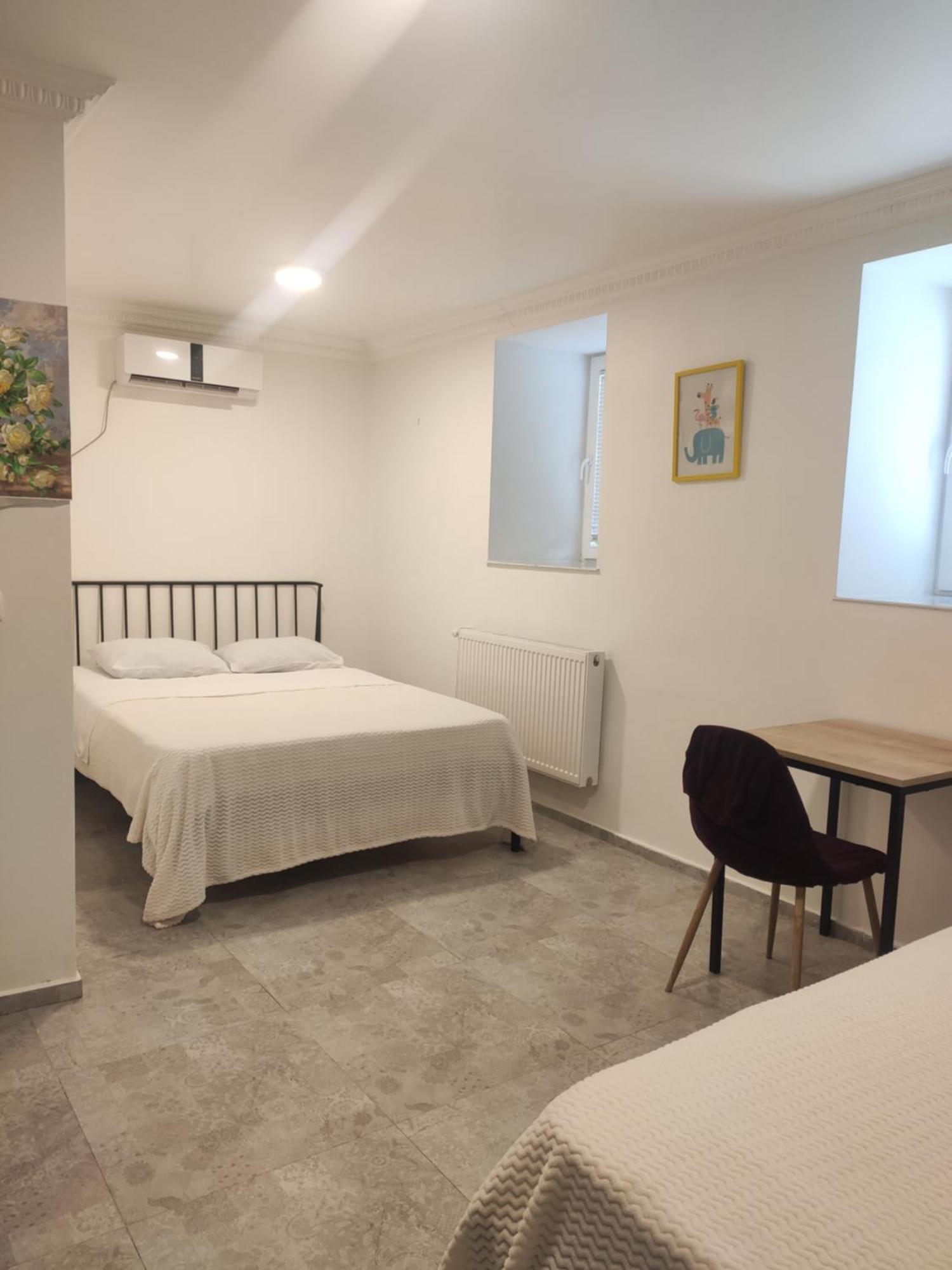 Family Нotel Banuri Κουτάισι Δωμάτιο φωτογραφία