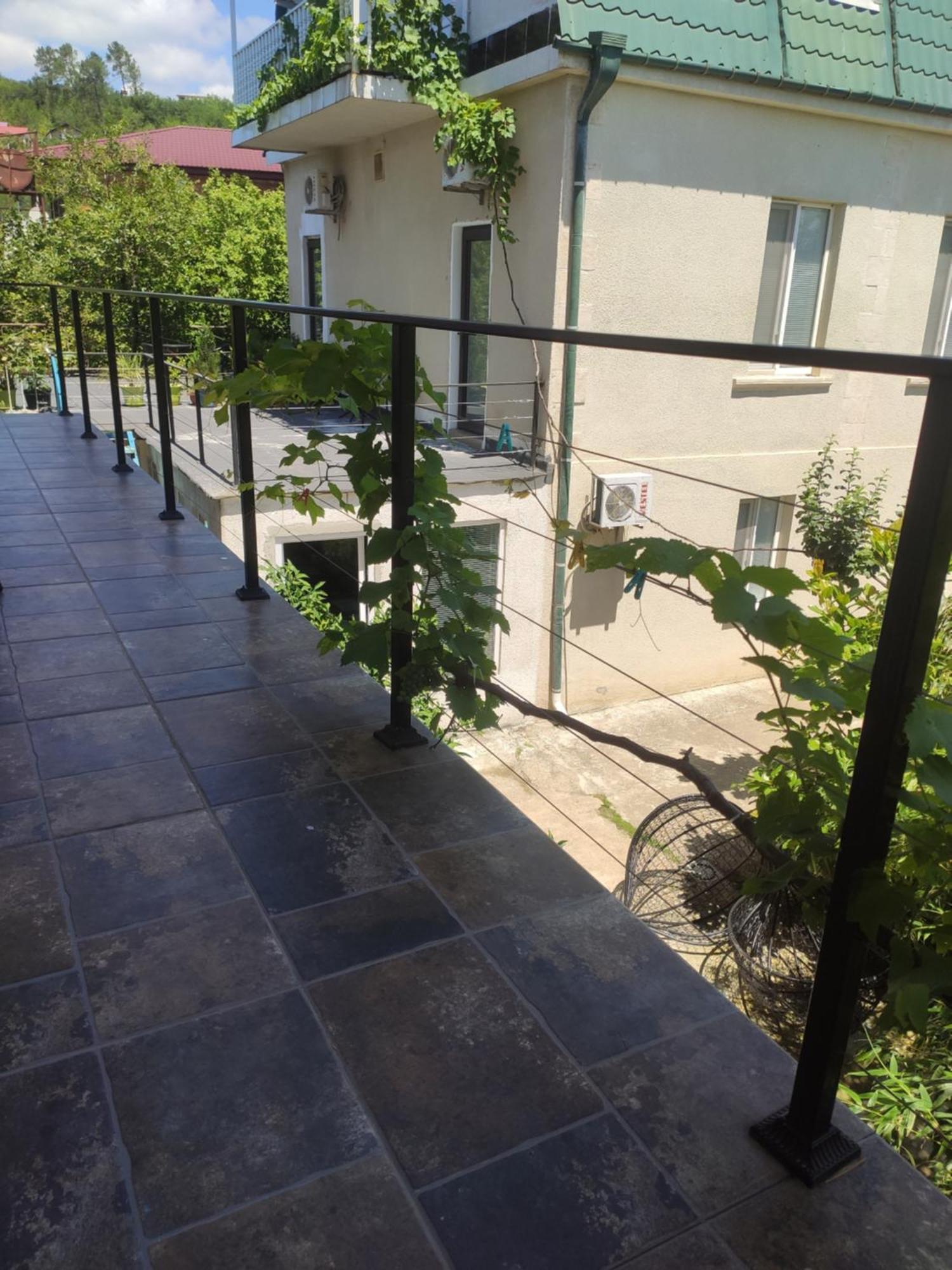 Family Нotel Banuri Κουτάισι Δωμάτιο φωτογραφία